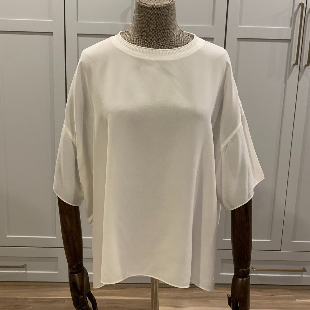 SOLD- VINCE White silk relaxed blouse womens medium